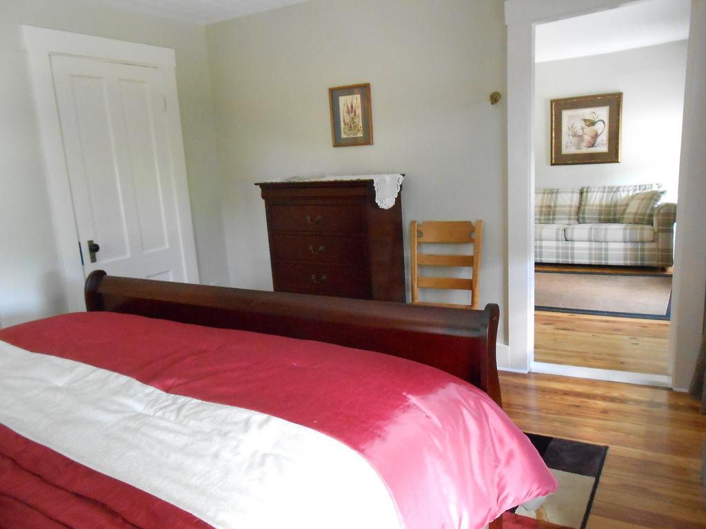 Lakeview Inn Naples Δωμάτιο φωτογραφία